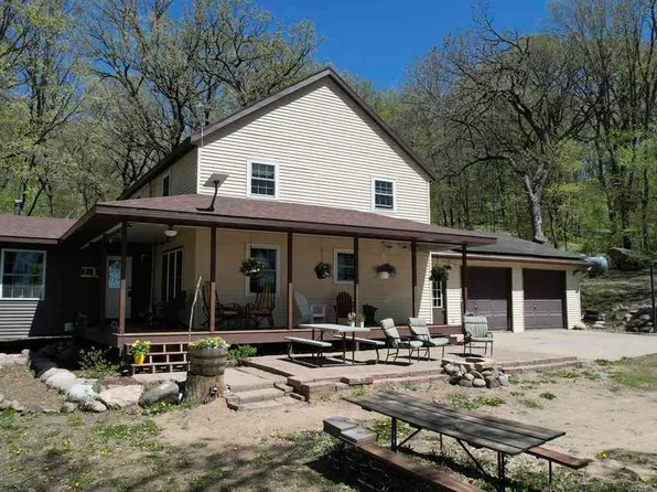 69194 County Road 21, Fairfax, MN 55332