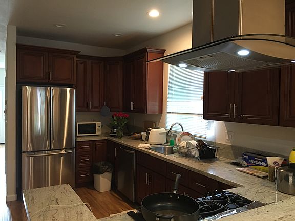 3rd image of 2729 42nd St