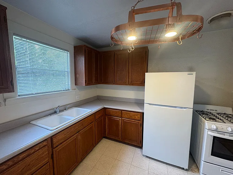 5913 Vallejo St — Photo 26