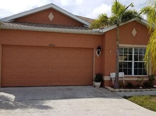 10712 Tropical Moon Ct, Estero, FL 33928