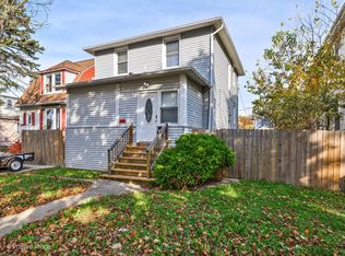 211 S 12th Ave, Maywood, IL 60153