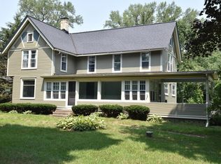 25006 Wind Lake Rd S, Waterford, WI 53185