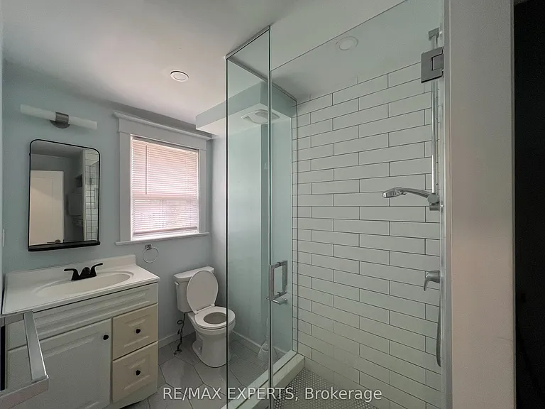 366 Lauder Ave #2 — Photo 21
