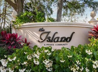 10 Martinique Cv, Palm Beach Gardens, FL 33418