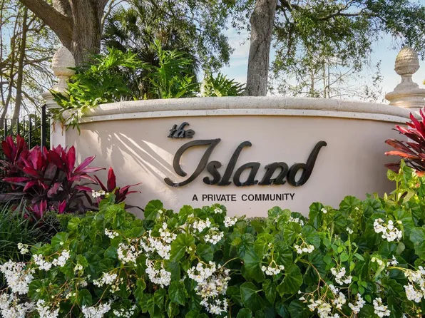 10 Martinique Cv, Palm Beach Gardens, FL 33418