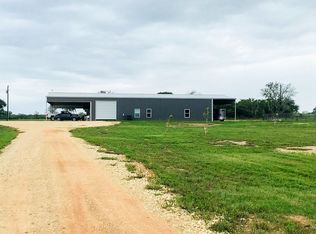 2798 N Nursery Dr, Victoria, TX 77904