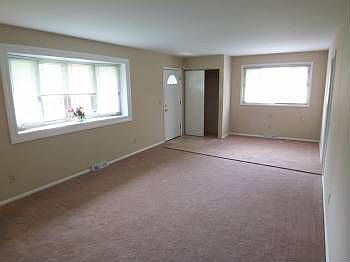 1st image of 206 Joliet Ave