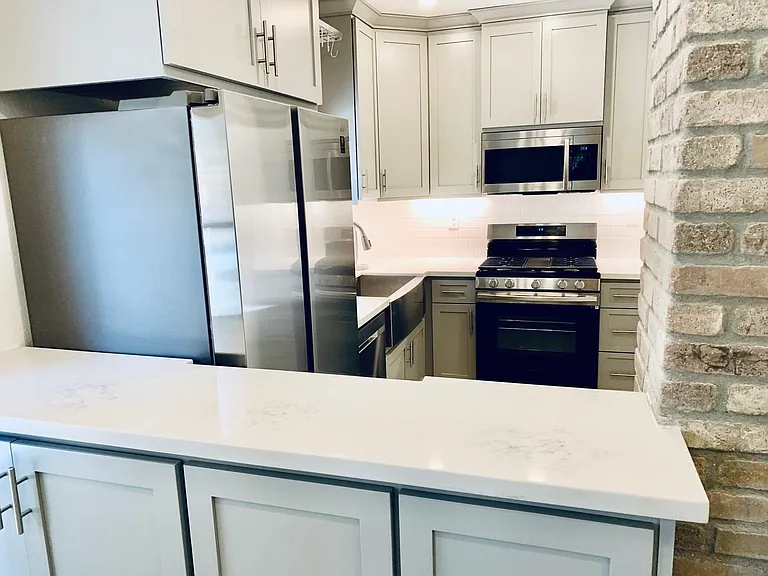 2424 L St #2 — Photo 8