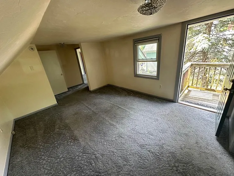 13 Charles St #1 — Photo 7