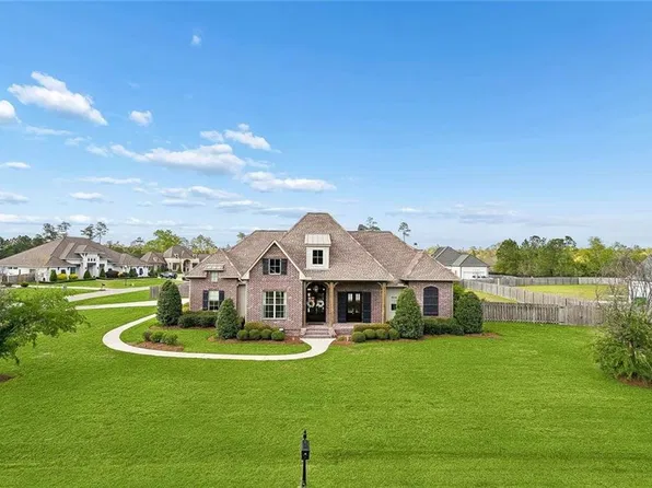 420 S Fairway Dr, Madisonville, LA 70447