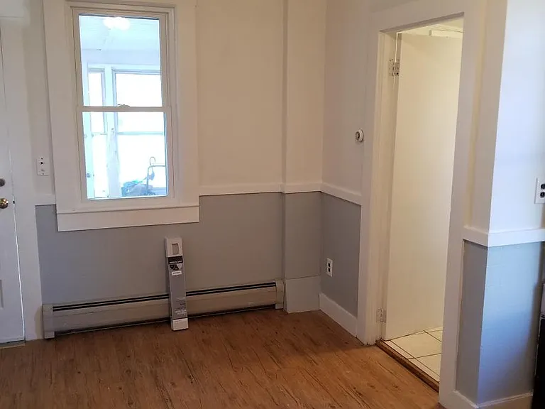 2 Broad St #1 — Photo 14