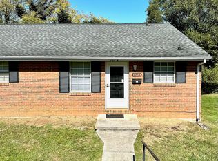701 Commander Dr #A, Roanoke, VA 24012