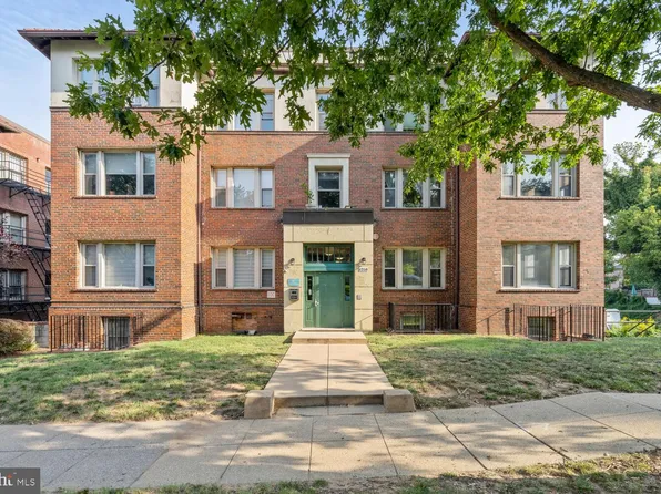 1218 Perry St NE APT 103, Washington, DC 20017
