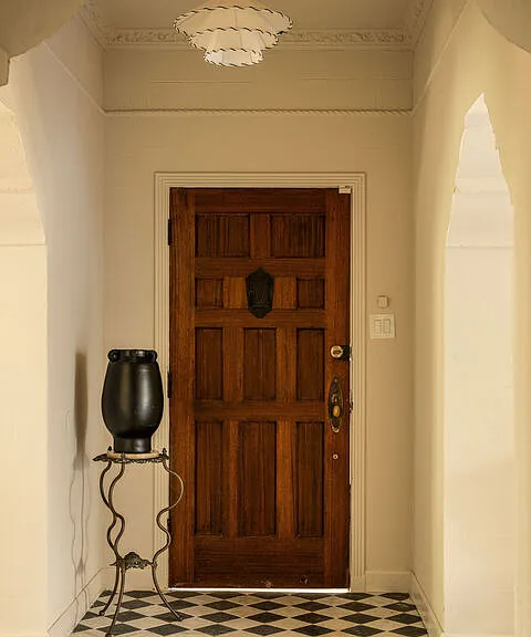 1208 S La Jolla Ave — Photo 2