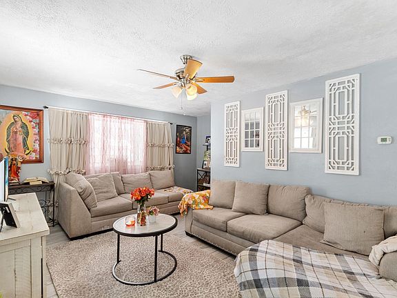 4th image of 56742 Butternut Rd