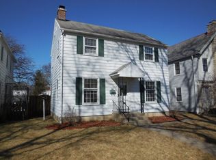 887 S Remington Rd, Bexley, OH 43209