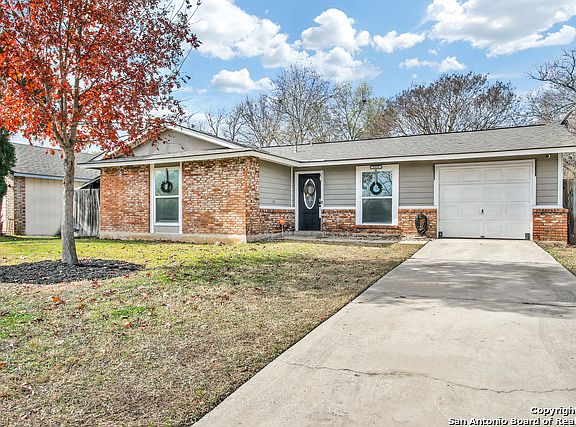 2nd image of 5859 Cliffbrier Dr