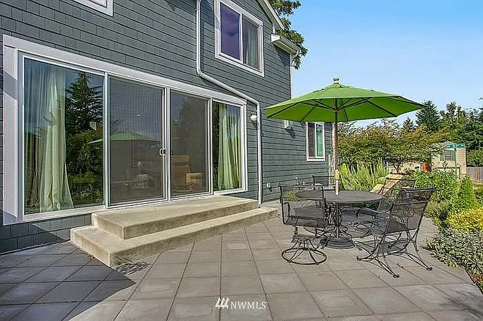 2137 NE 81st Pl — Photo 20