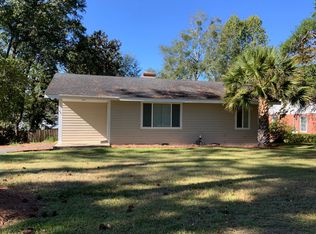 421 Glenwood Dr, Thomasville, GA 31792