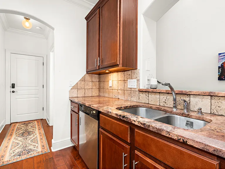 3107 Sweetwater Cv #1 — Photo 10