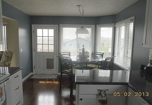 5th image of 306 Carolina Dr