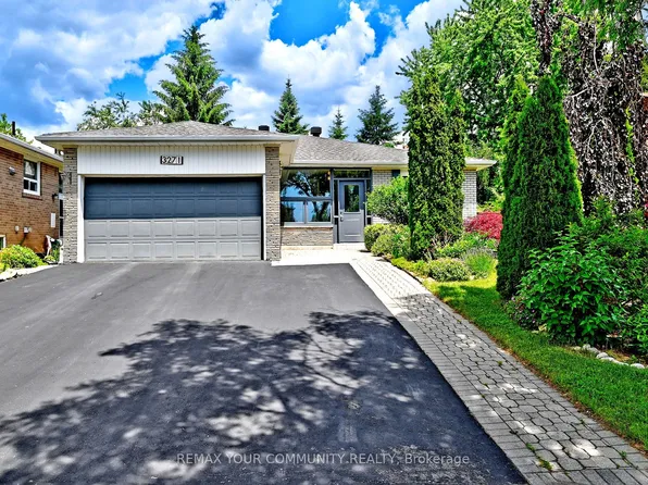 3271 Havenwood Dr, Mississauga, ON L4X 2M2