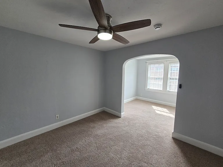 288 Pleasant St #7 — Photo 13
