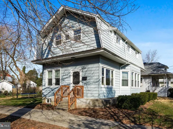 306 Plymouth Pl, Merchantville, NJ 08109