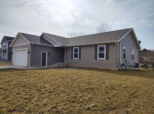 4935 Pine Hill Dr, Potterville, MI