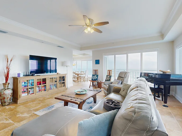 2801 Hill St #601 — Photo 38