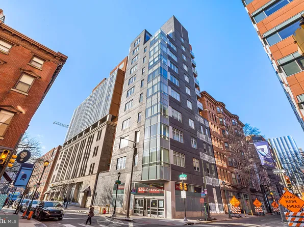 1101 Locust St #3B, Philadelphia, PA 19106