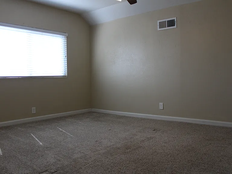 9100 Castlebar Way — Photo 15