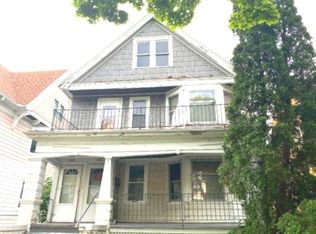 2406 N 40th St #2408, Milwaukee, WI 53210