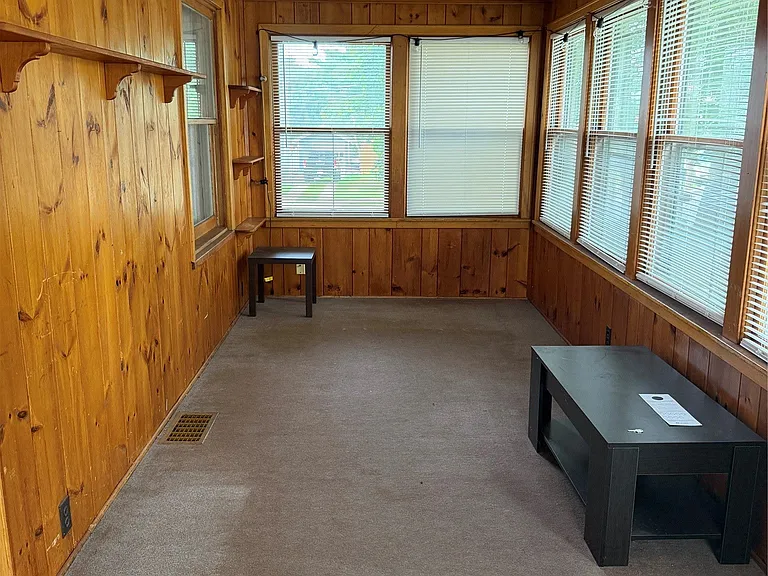 4 Edward St #1 — Photo 4
