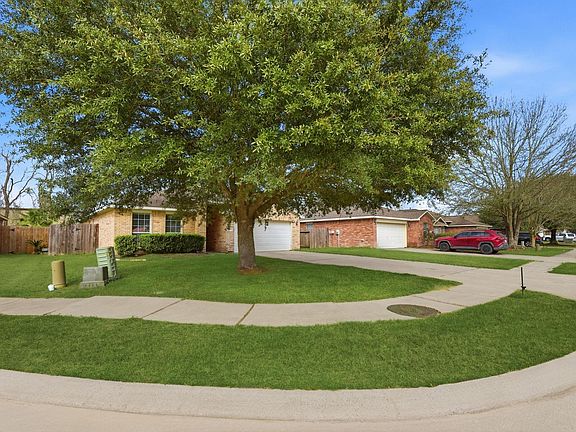 5th image of 19013 Hammer Ln