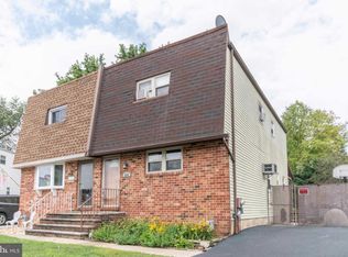 1266 Nicole Ln, Secane, PA 19018