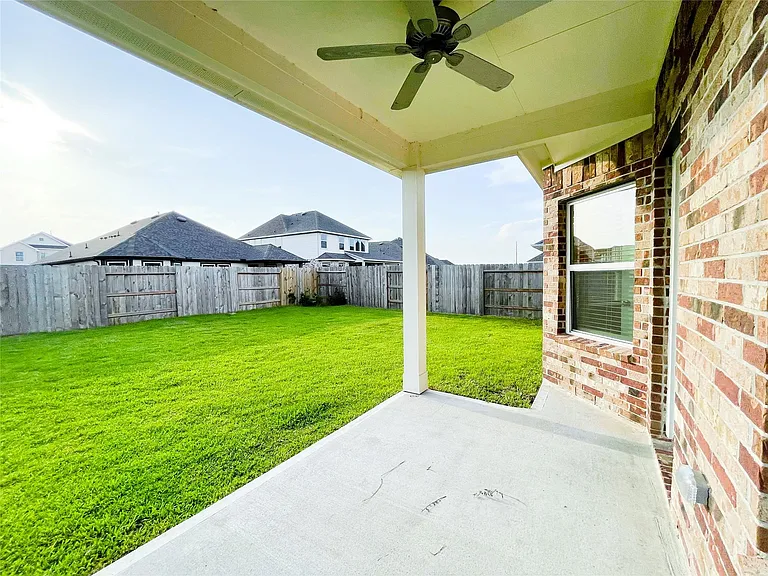 8623 Oceanmist Cove Dr — Photo 18