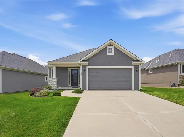 9402 N Bradford Ave, Kansas City, MO 64154