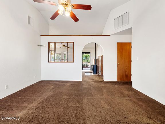 4th image of 1402 Paradise Drive