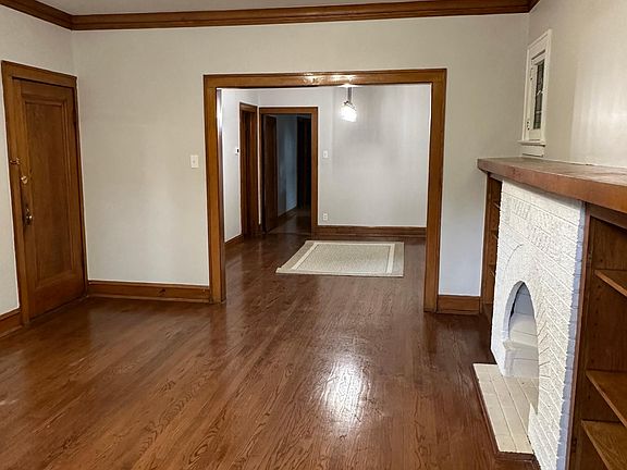 5th image of 1630 Wesley Ave #1