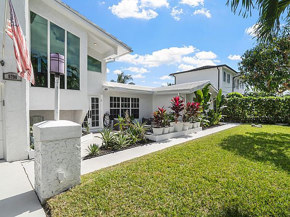 5th image of 5798 NE 7th Avenue