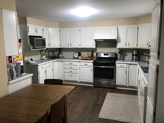 2nd image of 415 58th St #1