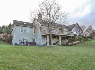 5999 Rossier Rd, Canandaigua, NY 14424