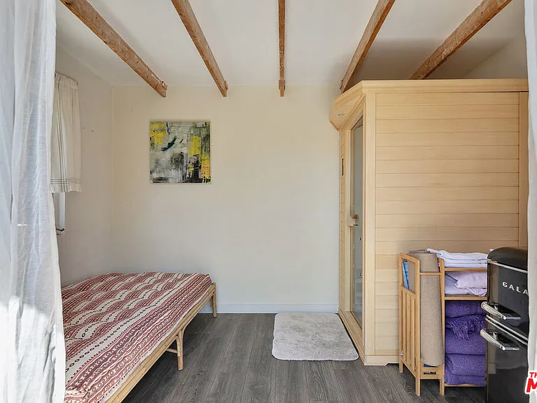 913A Fernwood Pacific Dr — Photo 27
