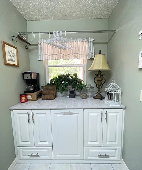 2126 Sansores St — Photo 6
