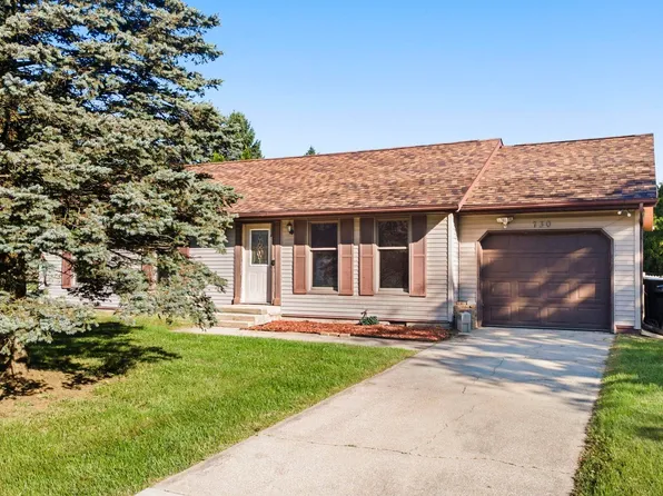 730 Potawatomi Dr, New Carlisle, IN 46552