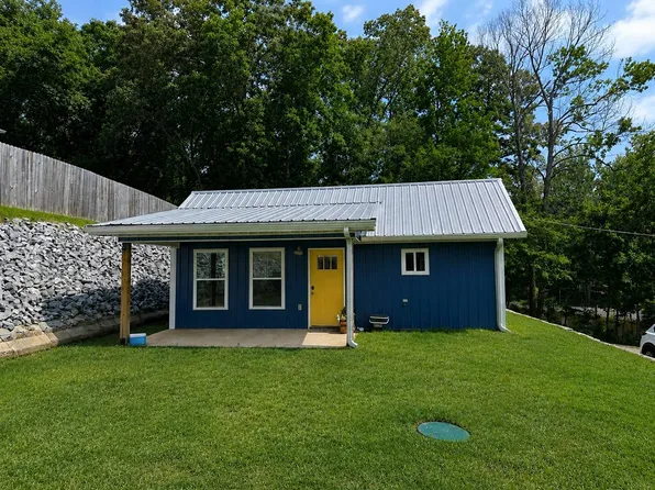 180 Barbara Rd, Buchanan, TN 38222