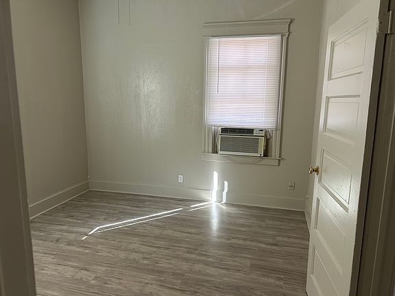 2nd image of 501 F St #1