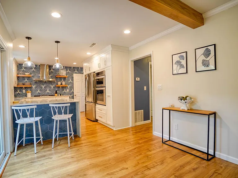 108 Braelinn Ct — Photo 32
