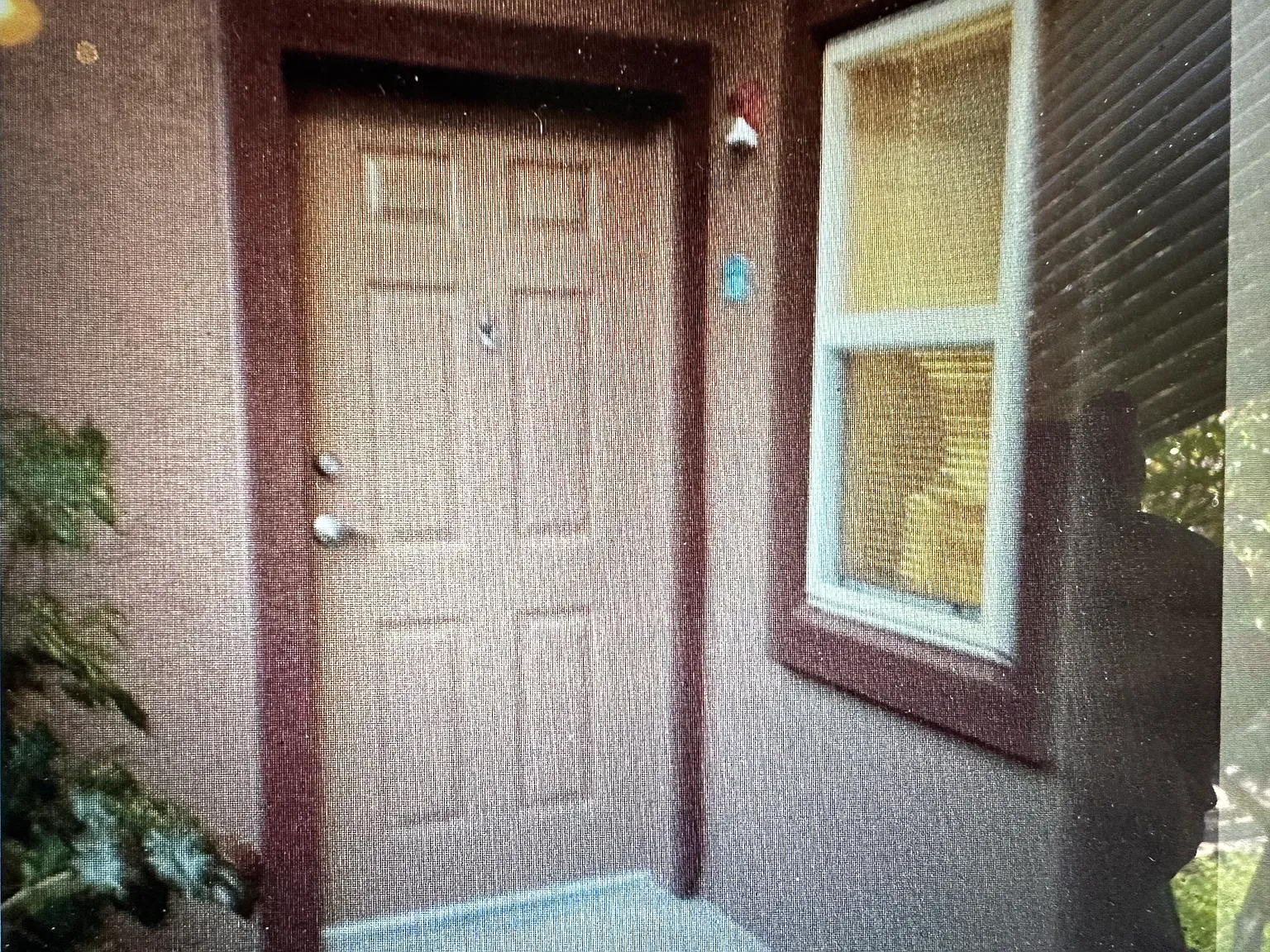 6850 Sharlands Ave — Photo 2